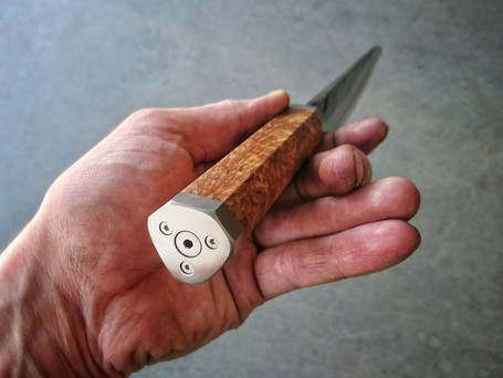 Demountable Handles & Tang Information