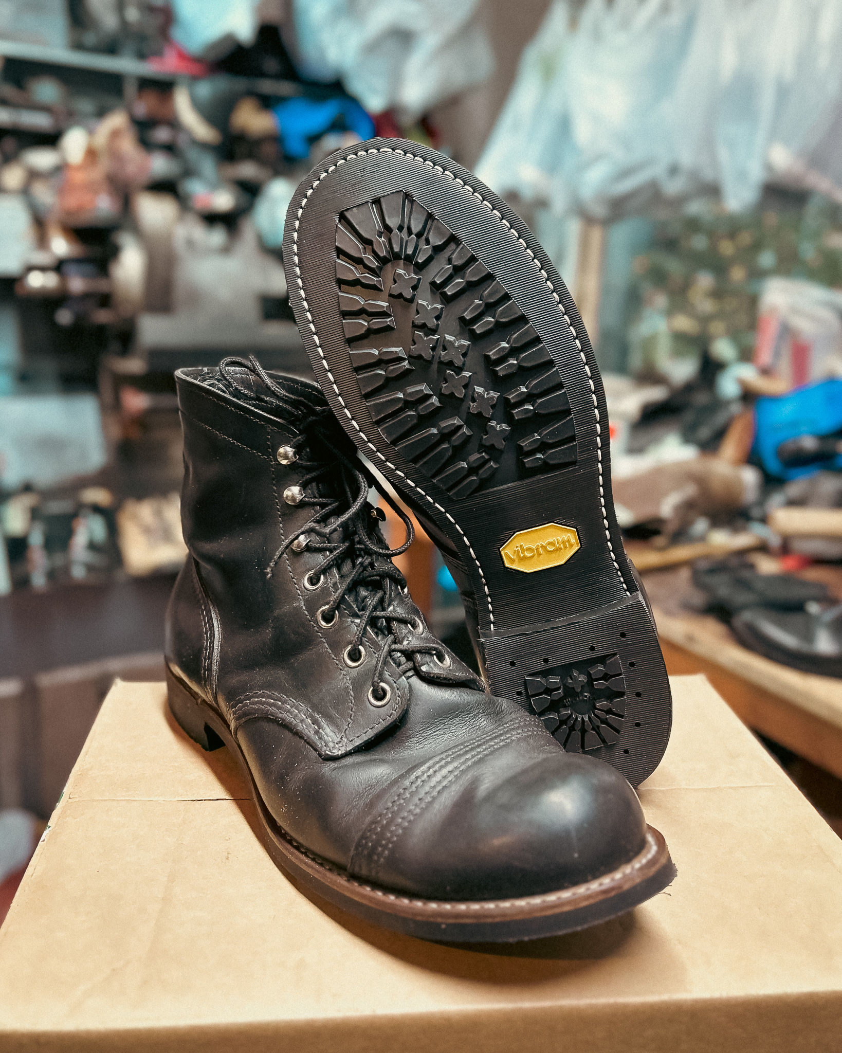 Vibram 430 Mini-Lug Oil Resistant