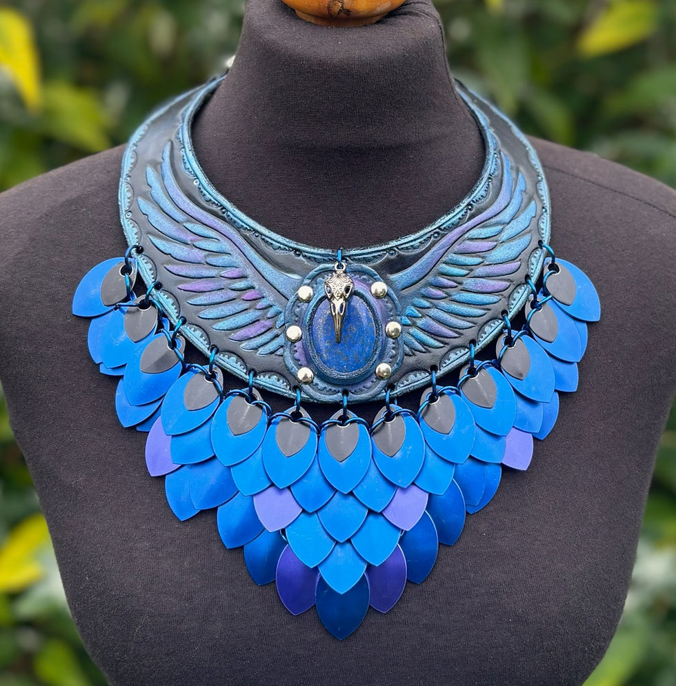 Thumbnail: Warrior Queen Collar