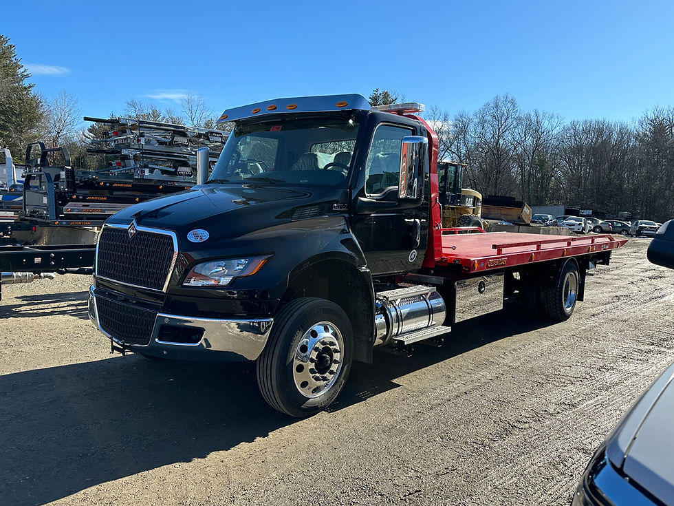 2023 International MV 22' JERRDAN XLP Steel Carrier mattsellstowtrucks