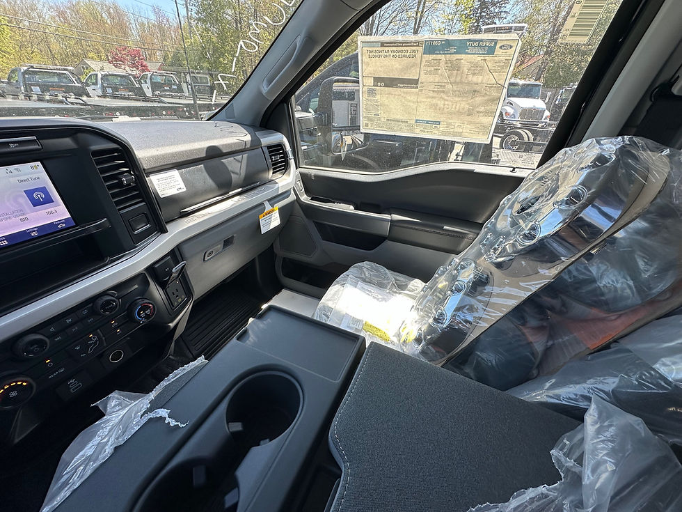 Thumbnail: 2024 Ford F450 XLT Regular Cab 4x4 Jerr-Dan MPL40