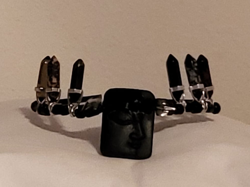 Thumbnail: H'Empressive Krownz for MEN