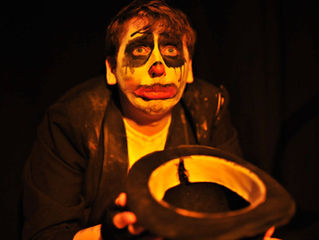 5 Ways to Support Theatre on a Shoestring