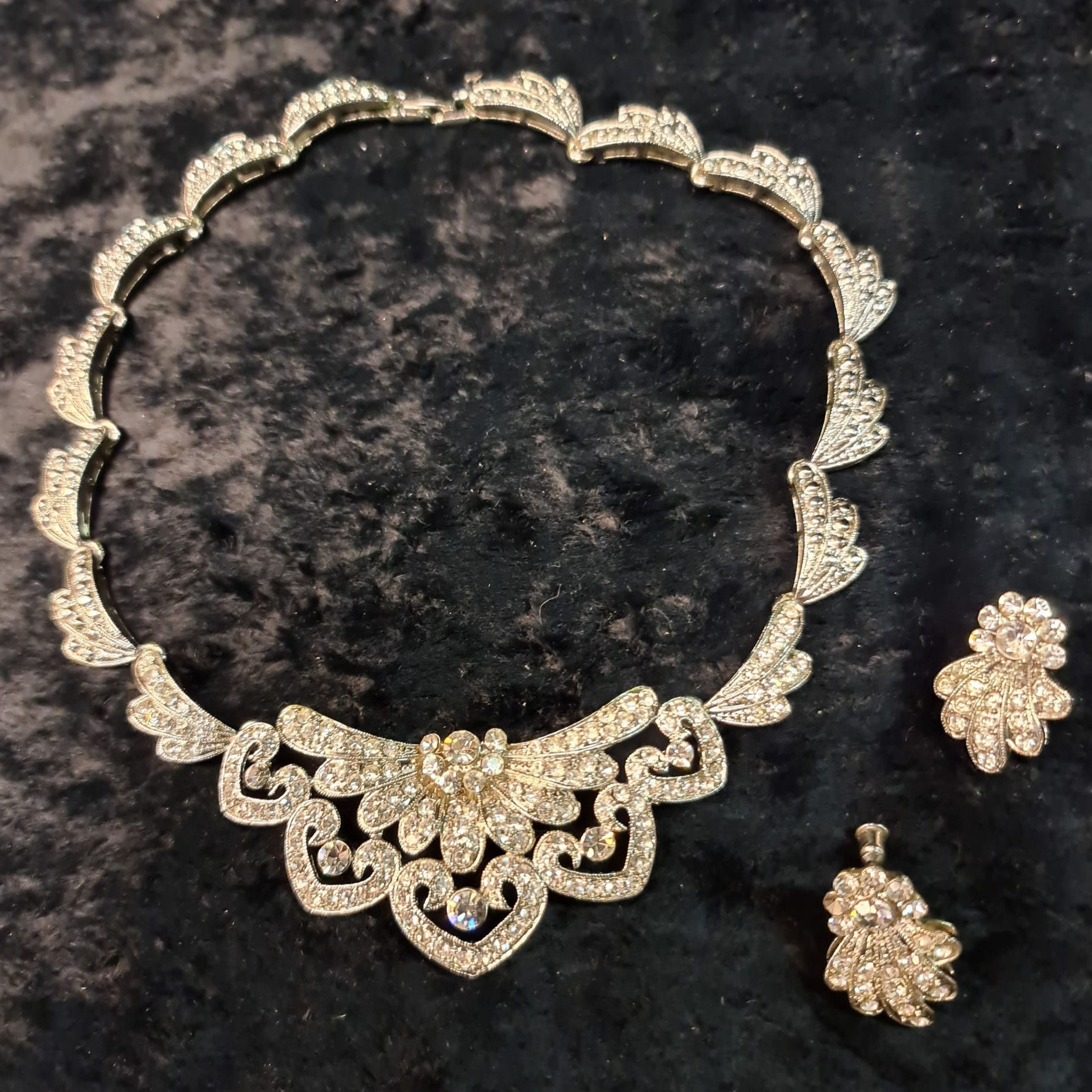 Swarovski set ketting met oorbellen