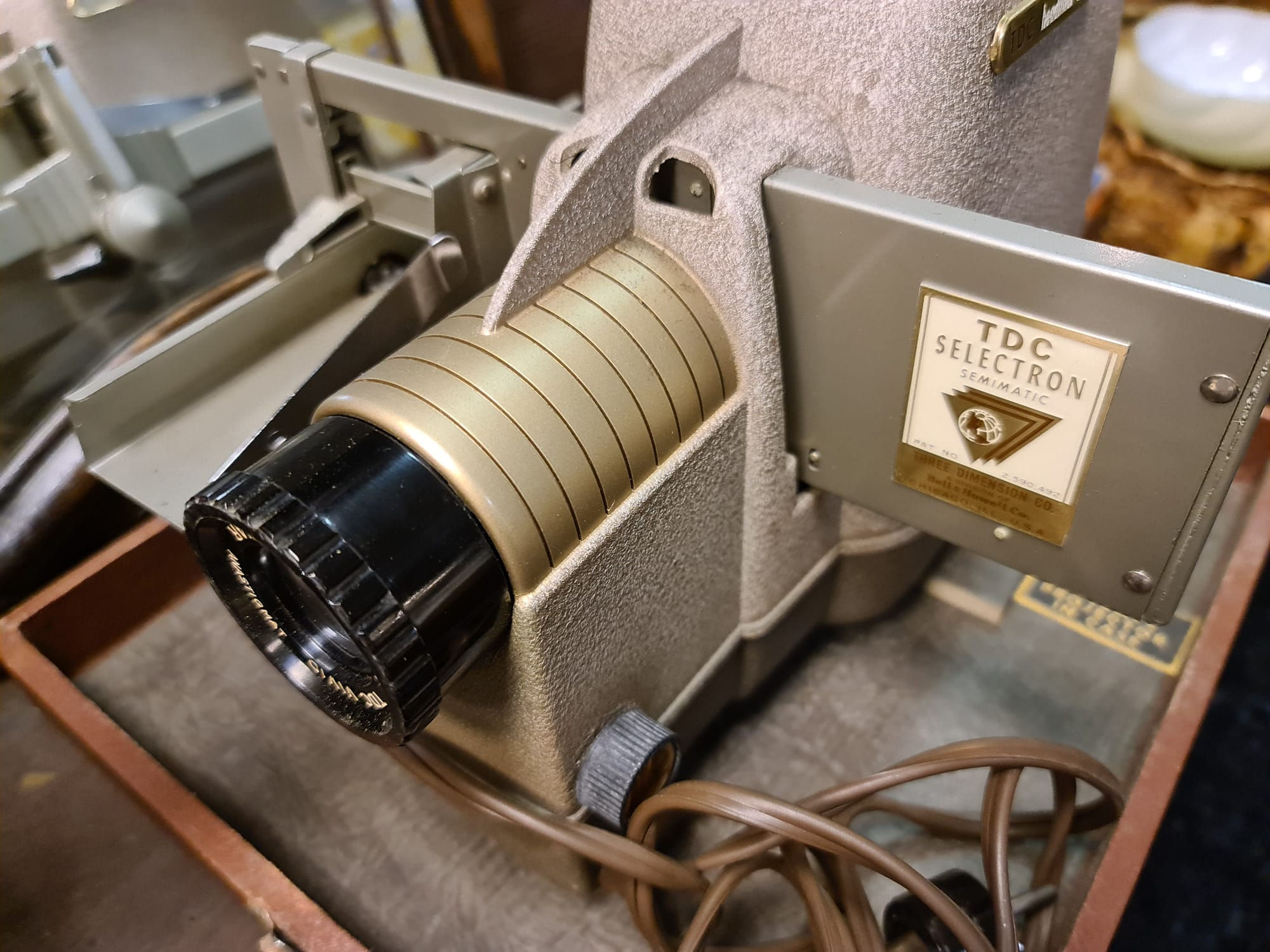 Bell & Howell TDC Headliner 303 Dia Projector