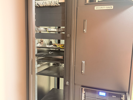 Micro Data Centers & Smart Cabinets: Reliable Power and Cooling for Branches and SMBs