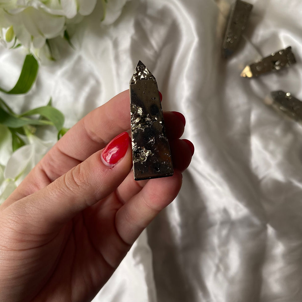 Thumbnail: Mini pyrite druzy points