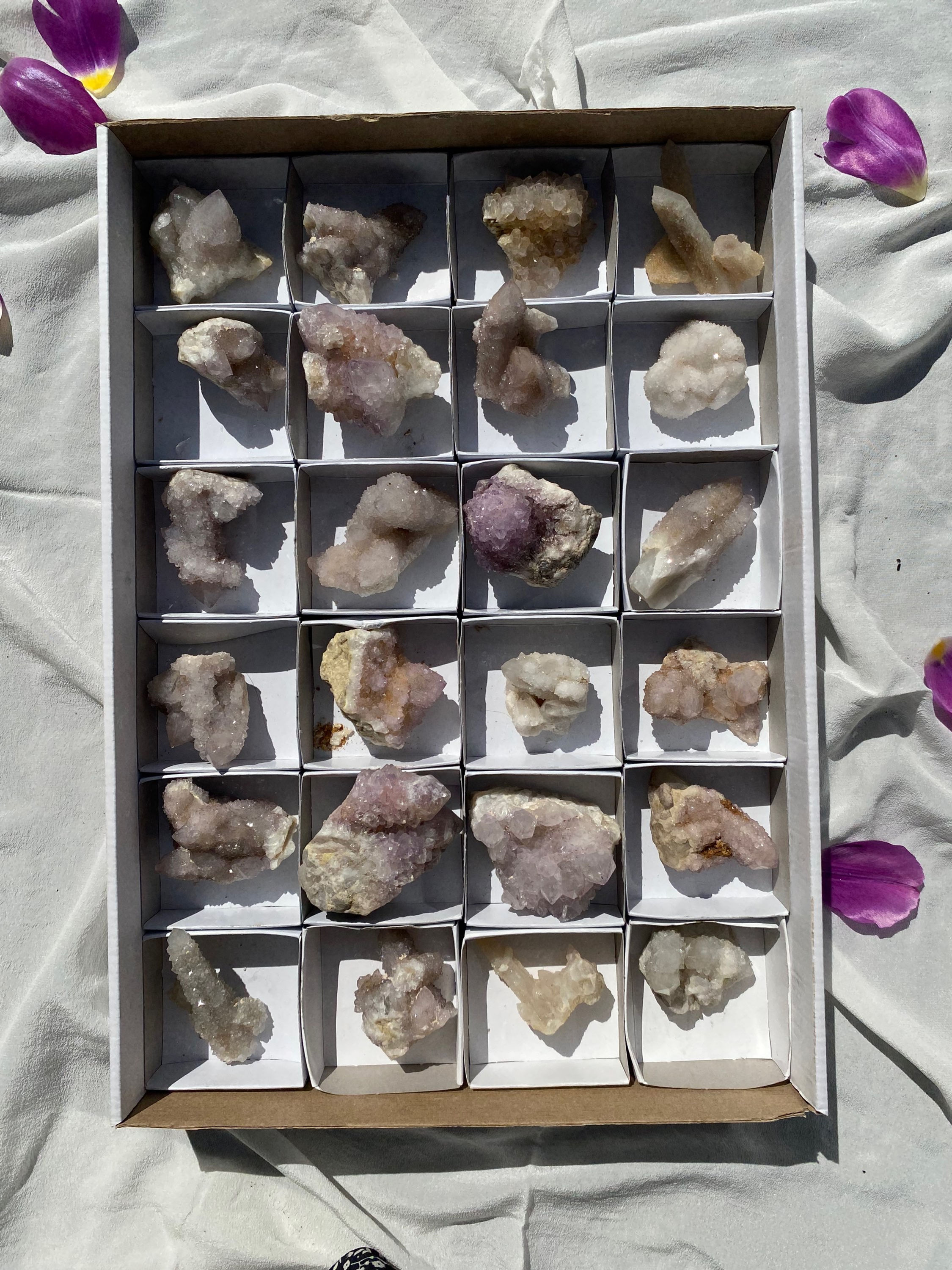 Spirit amethyst - 24 pieces SPQ2