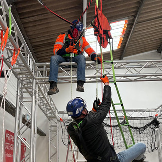 Altitude-formation_VEOLIA_Stage-Nice_Cordiste