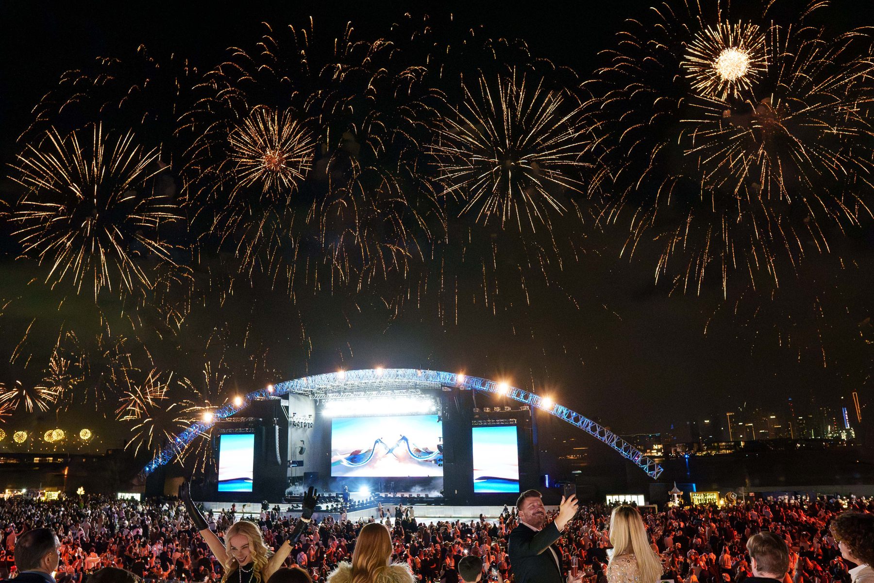 Atlantis New Year’s Eve with Maroon 5 from the Signature VIP Sky Suite — selected frame 12