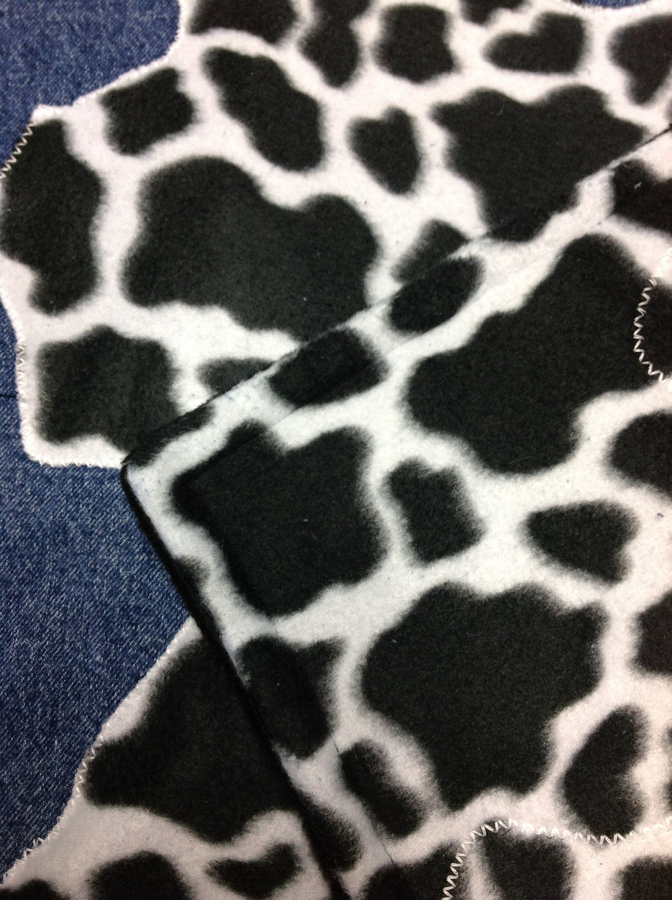 Thumbnail: Moo...Cow Print & Denim Lap Robe