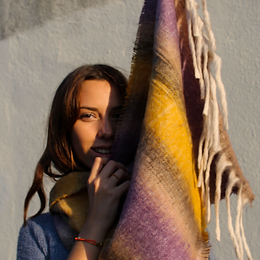 écharpe rayé violet jaune