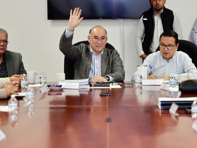Junta de Gobierno de Interapas aprueba seguir otorgando servicios de agua a Villa de Pozos. |