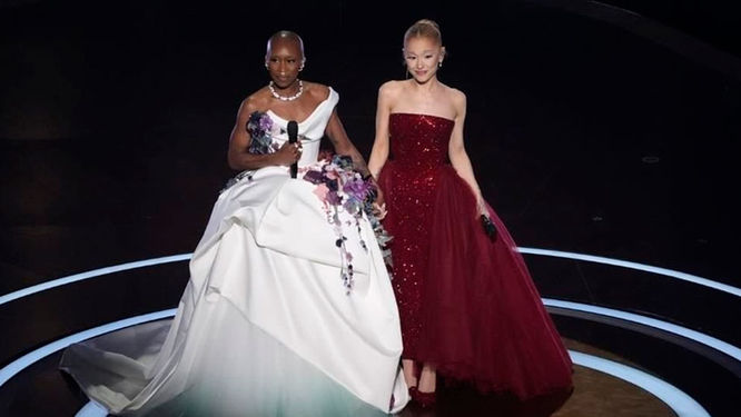 Ariana Grande elige a Las Perdidas para fiesta de Wicked