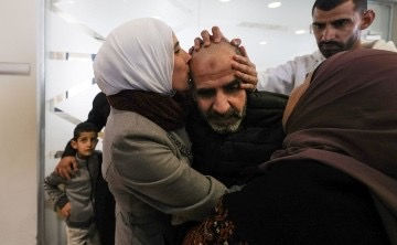 Hamás libera a tres rehenes israelíes, en el 5º canje por presos palestinos |