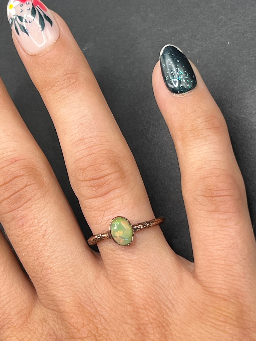 Thumbnail: Opal ring size 6