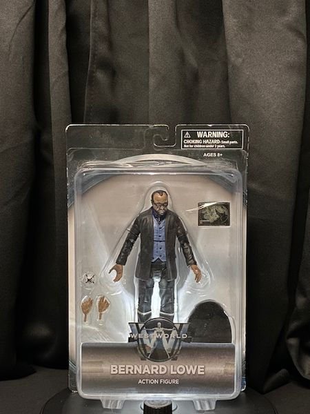 Westworld DIAMOND SELECT TOYS : Bernard Action Figure