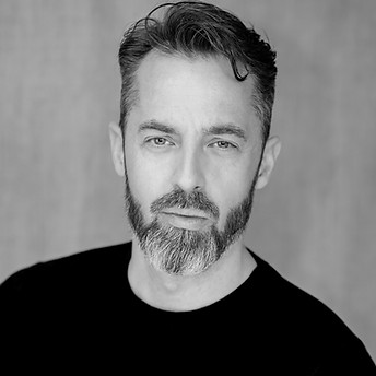 Model, Stylish, Posing, Fashion, Scottish, Scotland, Editorial, Creative, Portraits, Portraiture, Headshots, Commercial, Scottish Photographer