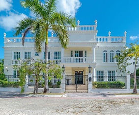 Luxury properties for sale or rent in Cancun, Tulum & Riviera Maya – La Plataforma