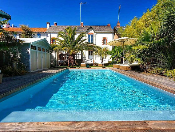 villas to rent in la baule