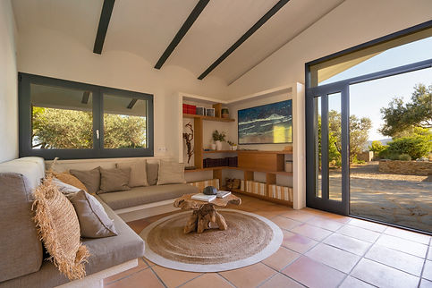 homanie-cadaques-finca-salon (2).jpg