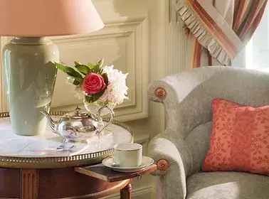 chateaux in loire valley