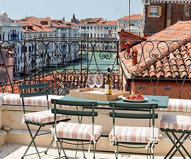 Villa Mona