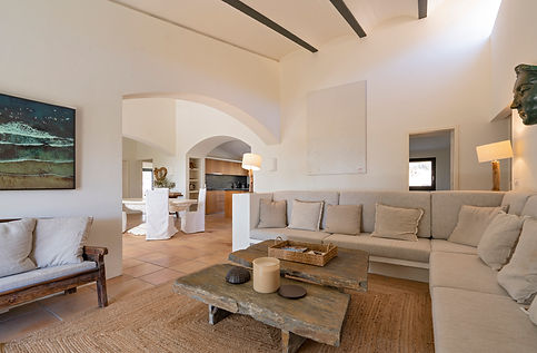 homanie-cadaques-finca-salon (1).jpg