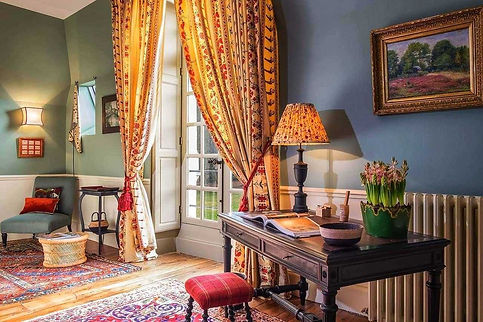 luxury castle un burgundy to rent