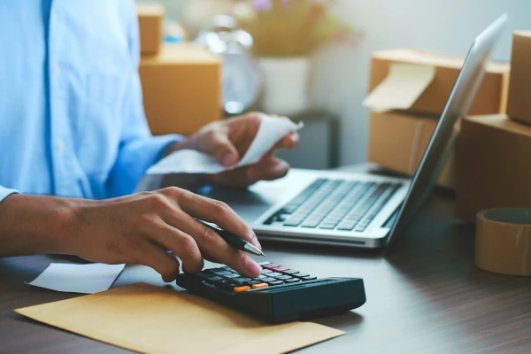 Onlineshop eröffnen Schweiz Kosten