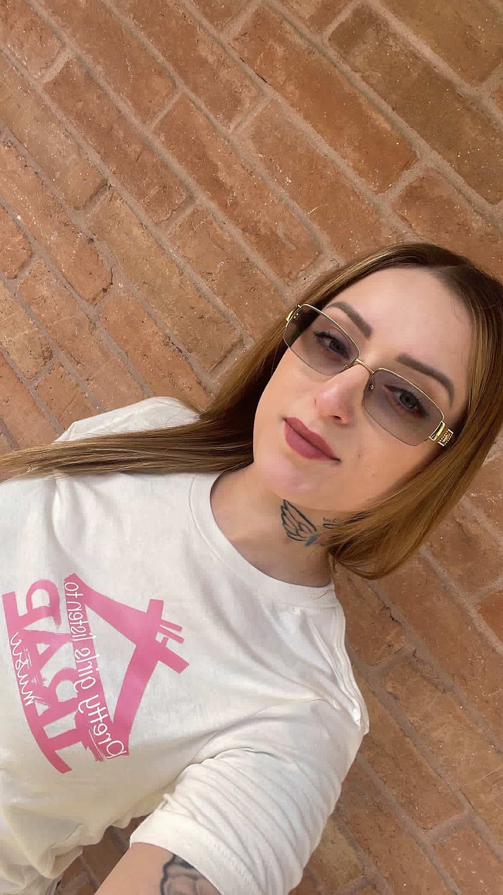 Thumbnail: Pretty Girls like Trap Music (front & back)