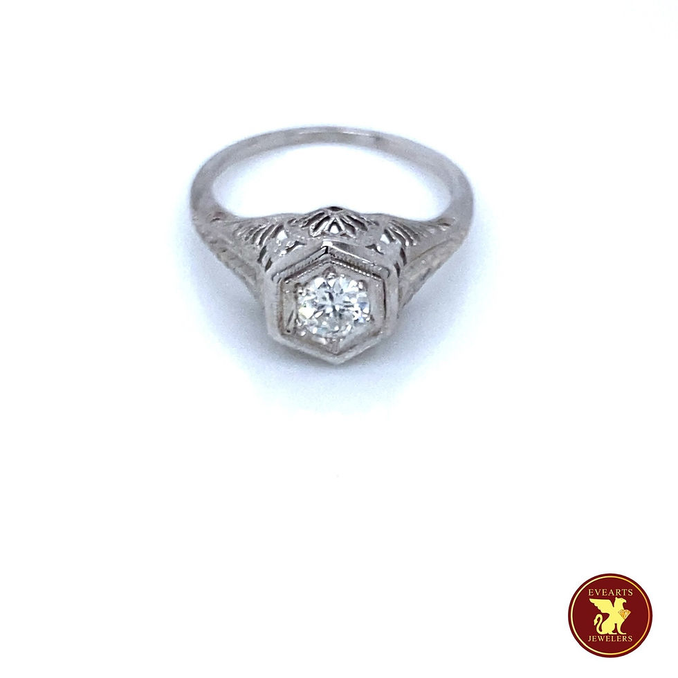 Thumbnail: Art Deco 18k White Gold Diamond Filigree Ring 0.40 cttw