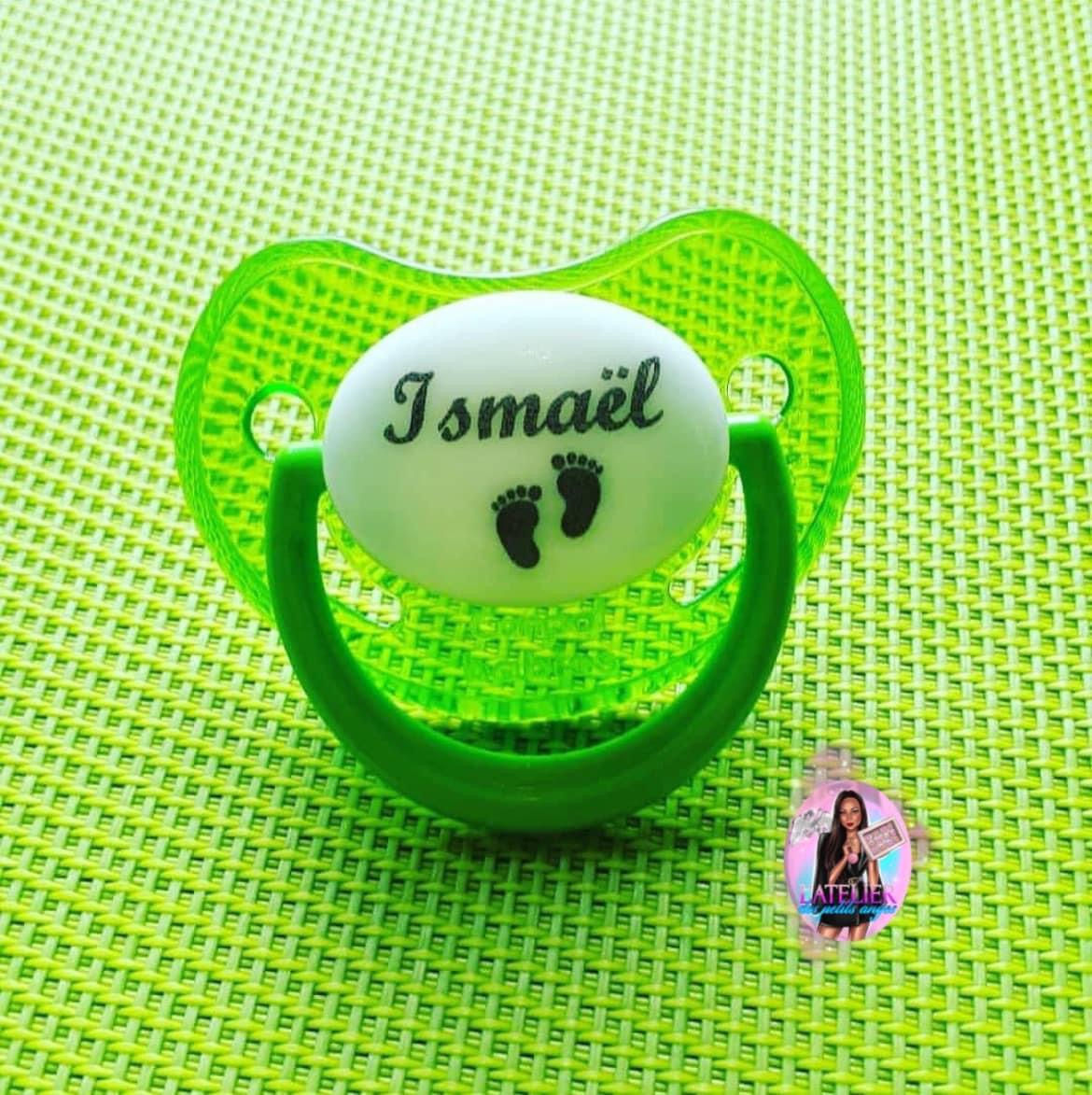 Tétine prénom et pieds   