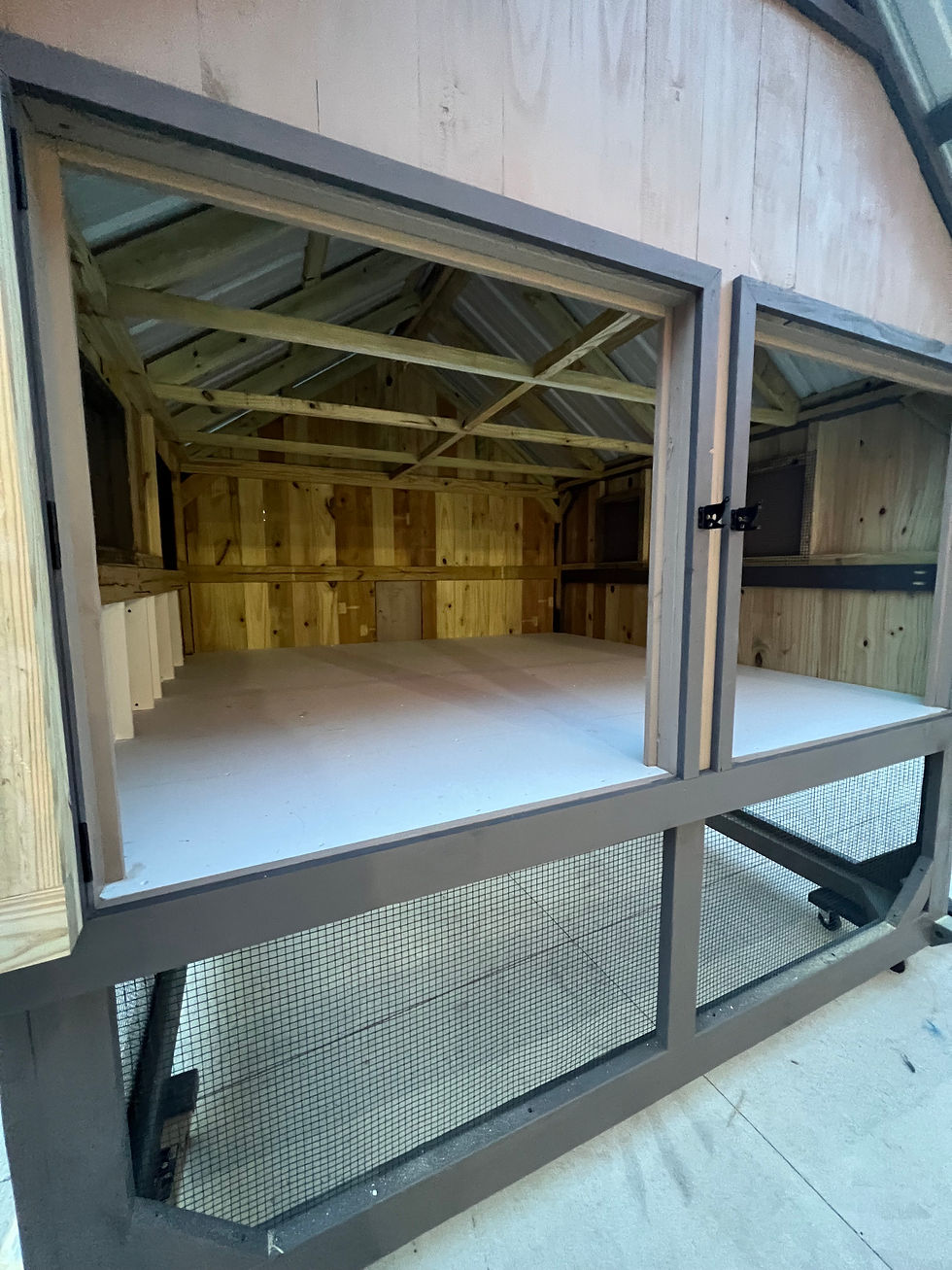 Thumbnail: Easy Clean Coop