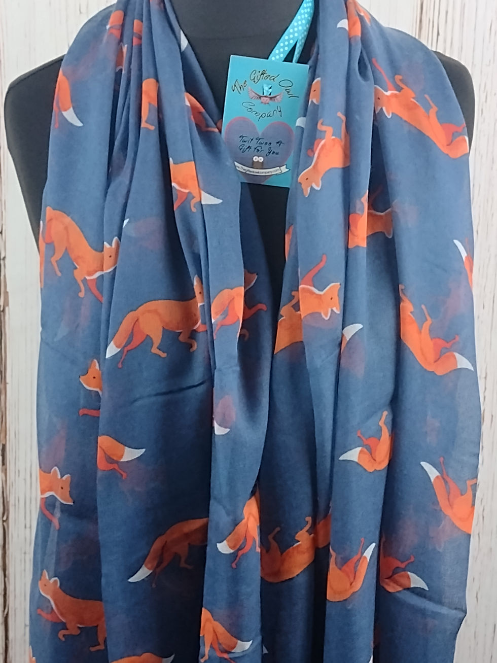 Thumbnail: WOMEN'S COUNTRYSIDE FOX SCARF - NAVY BLUE GIFT WRAP / BOX
