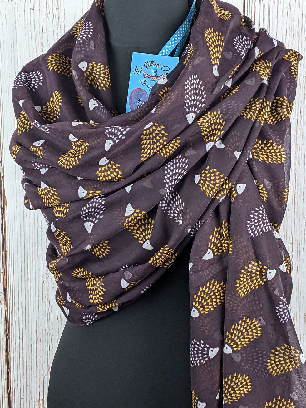 Thumbnail: WOMEN'S GARDEN HEDGEHOG SCARF - PURPLE GIFT WRAP / BOX