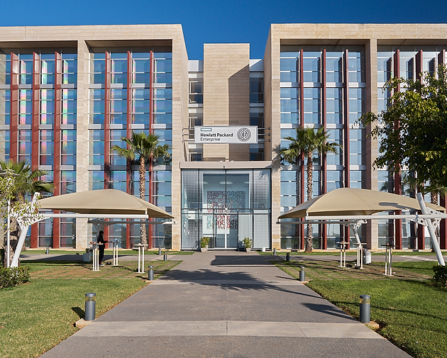 6-1-2-IEA Architecture Commercial-Plateau Bureau- HP CDG (1).png