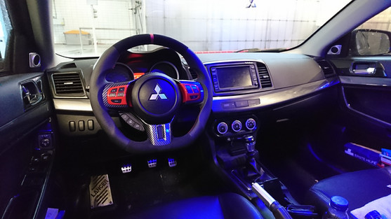 Mitsubishi Lancer Evolution X Lenkrad