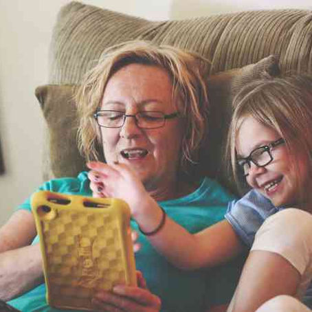 Smartphone e giovani: 3 cose da sapere