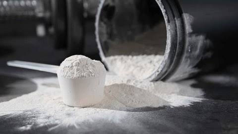 Creatine Benefits: How This Powerful Supplement Can Help You Build Muscle and Get Stronger