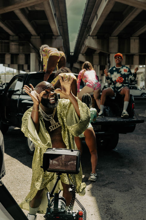 HaSizzle | Somebody Roll The Weed BTS