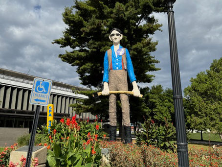 Giant Abraham Lincoln