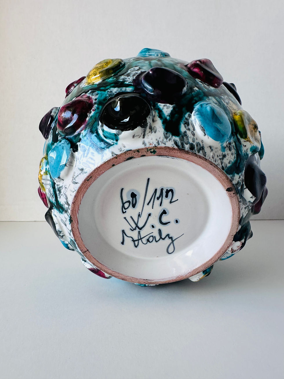 Miniatura: Vintage Italian Art Pottery Vase Planter – Raised Cabochon Studio Ceramic Bowl