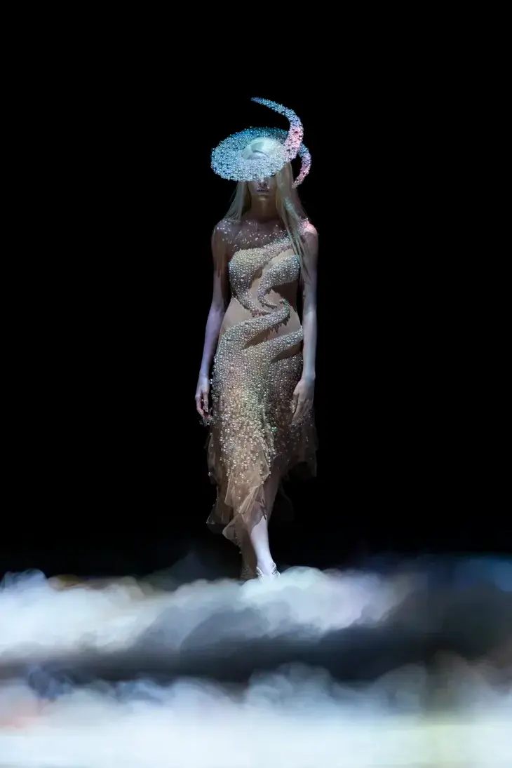 Haute Couture Automne/Hiver 2024 - Luxurytail_blog