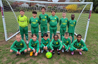 Year 6 Football Team GGA.