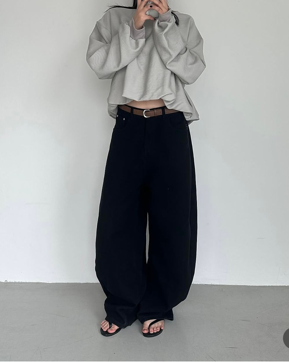 Thumbnail: Barrel pants 