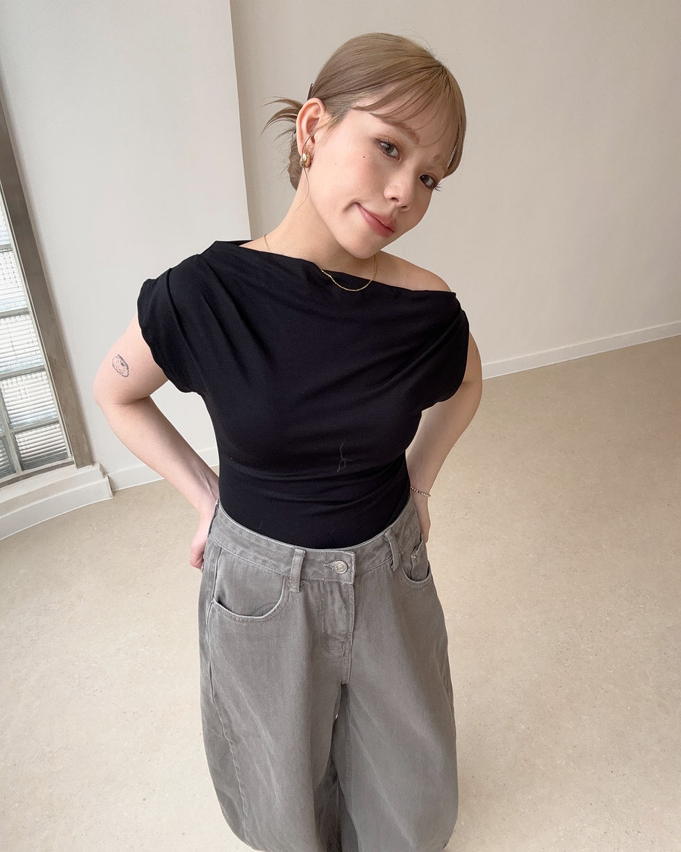 Thumbnail: Barrel pants  