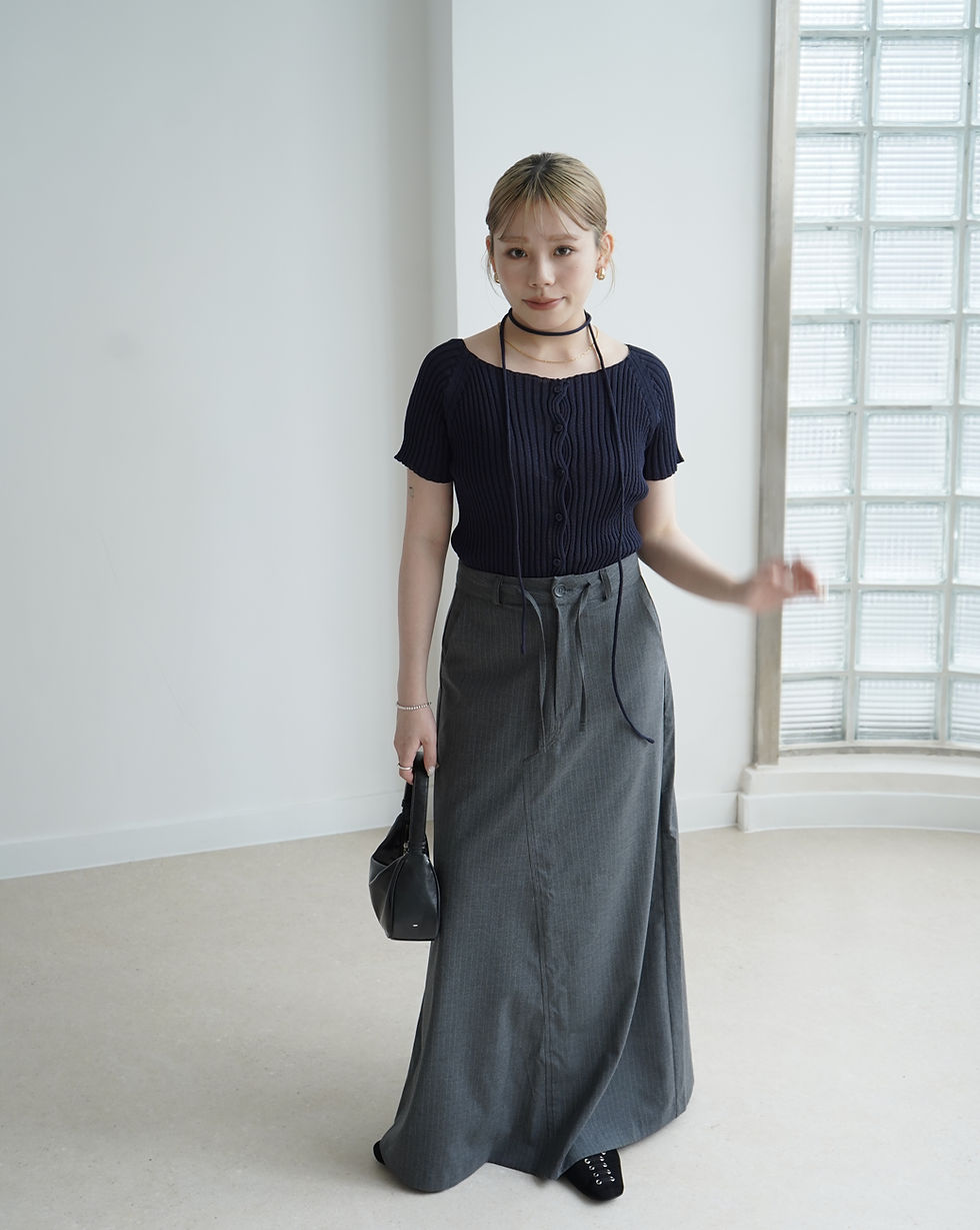 Thumbnail: strap set blouse