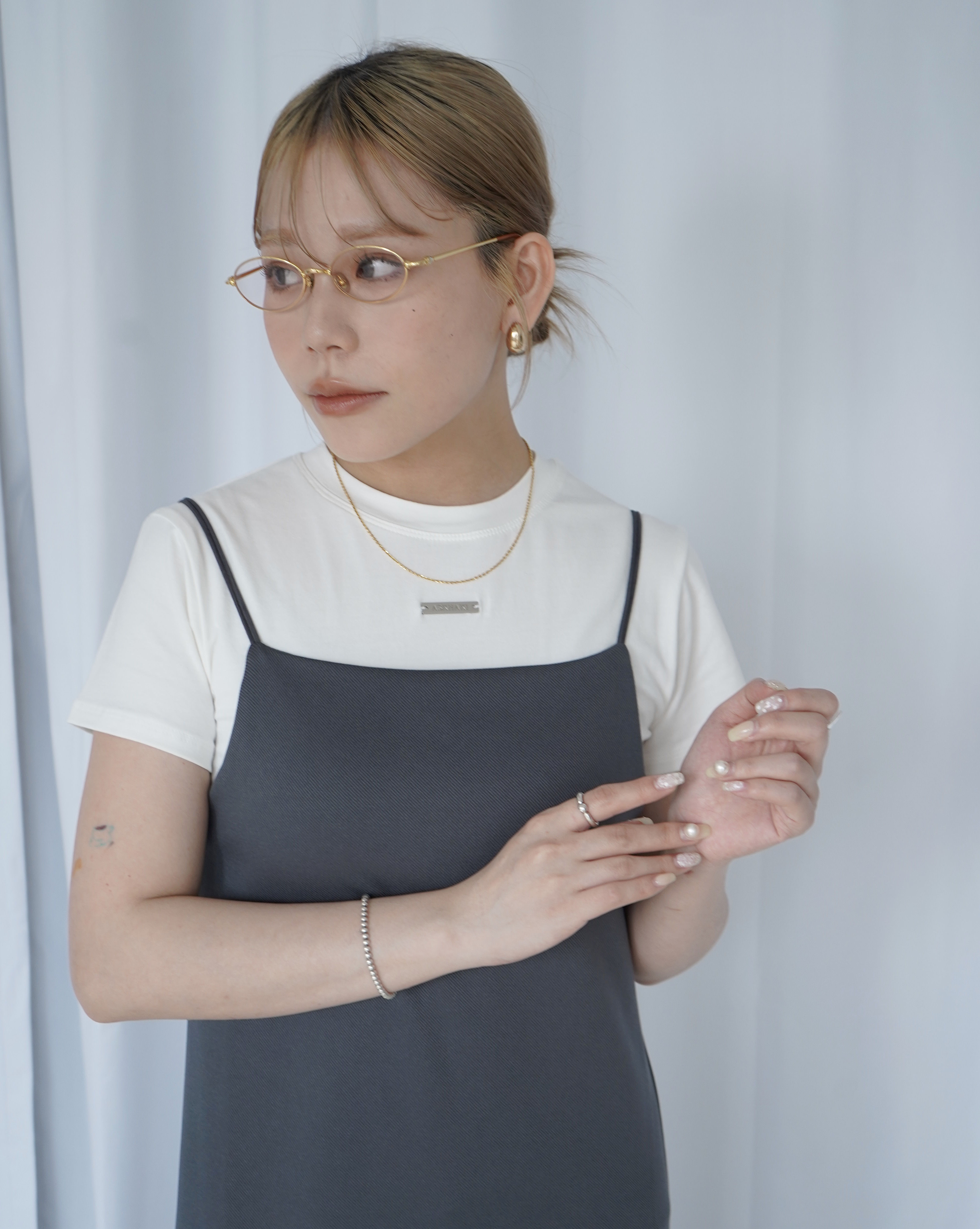 Basic tag tee