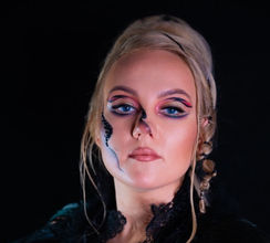 Graphic Creative Makeup